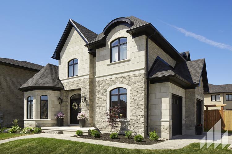 Full-Bed-Stone-Arriscraft-Building-Stone-Fresco-Ontario-Silverado-5