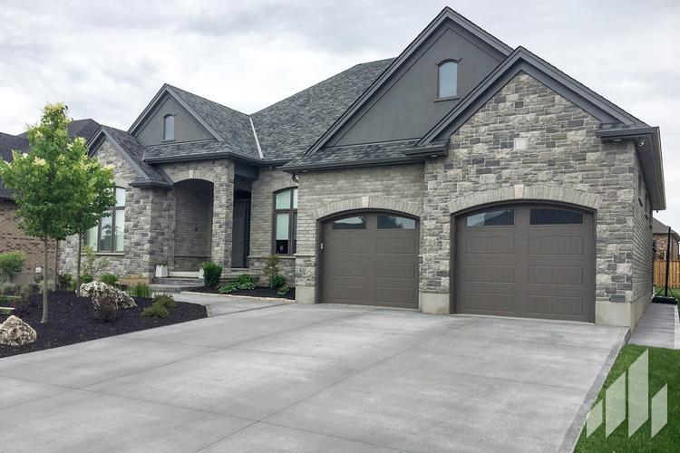Full-Bed-Stone-Arriscraft-Building-Stone-Fresco-Ontario-Silverado-8