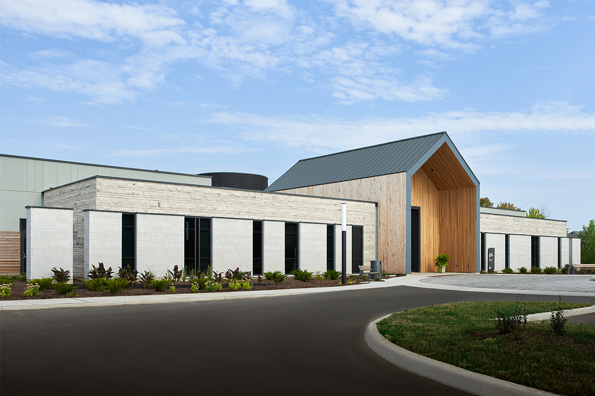 _0005_Gies Hospice - Adair Parliament