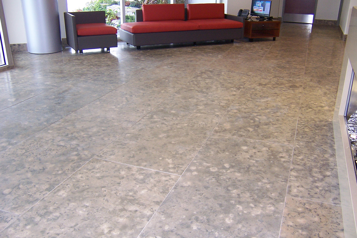 FL tile_0002_Adair Blue Grey Flueri Fine Dressed (1)